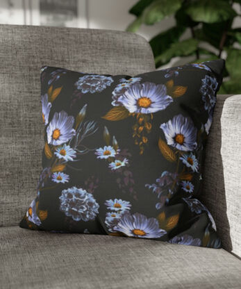 Alternative view of Midnight Bloom
